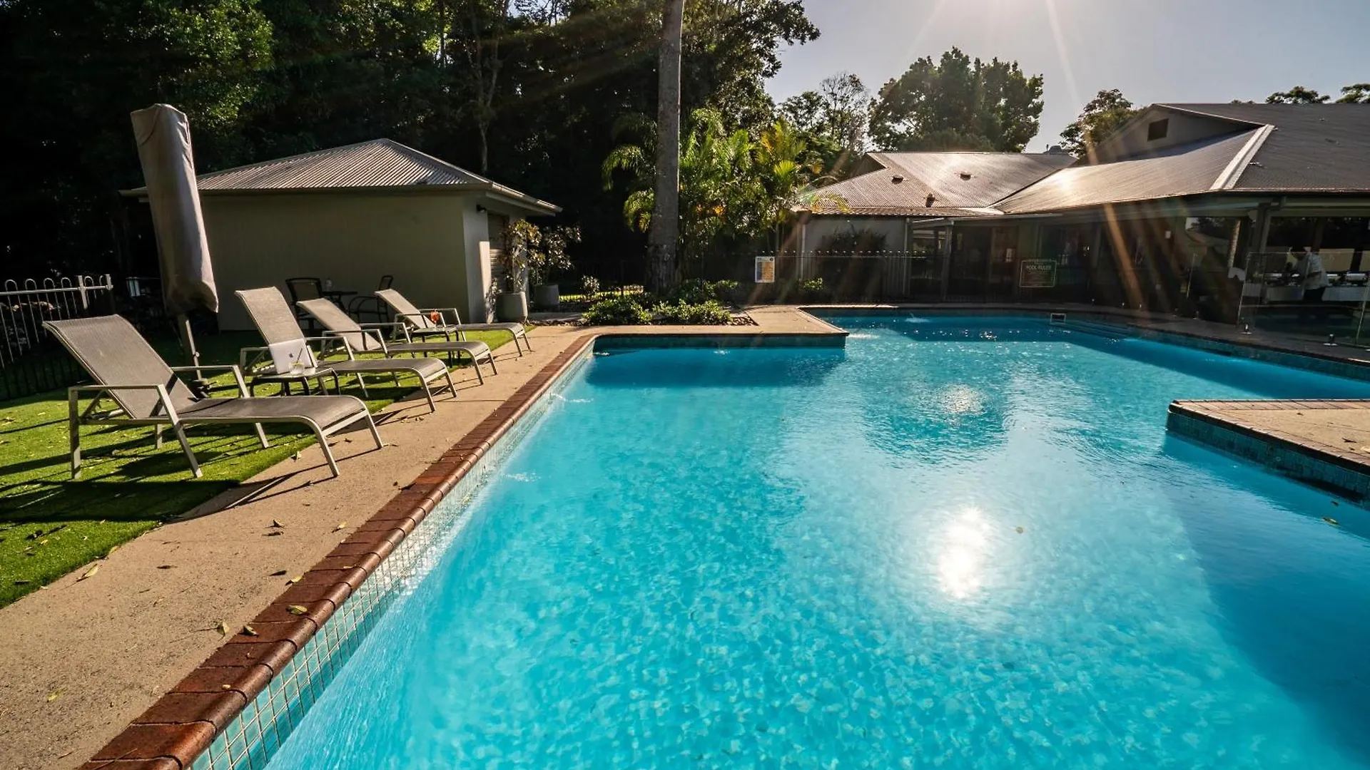 *** Hotel Invercauld House Goonellabah Australia